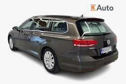ruskea (beige) Volkswagen Passat 2015 kuva 2.