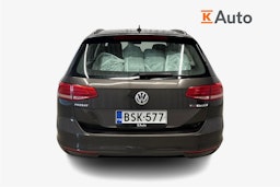 ruskea (beige) Volkswagen Passat 2015 kuva 3.