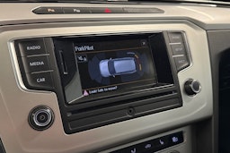 ruskea (beige) Volkswagen Passat 2015 kuva 19.