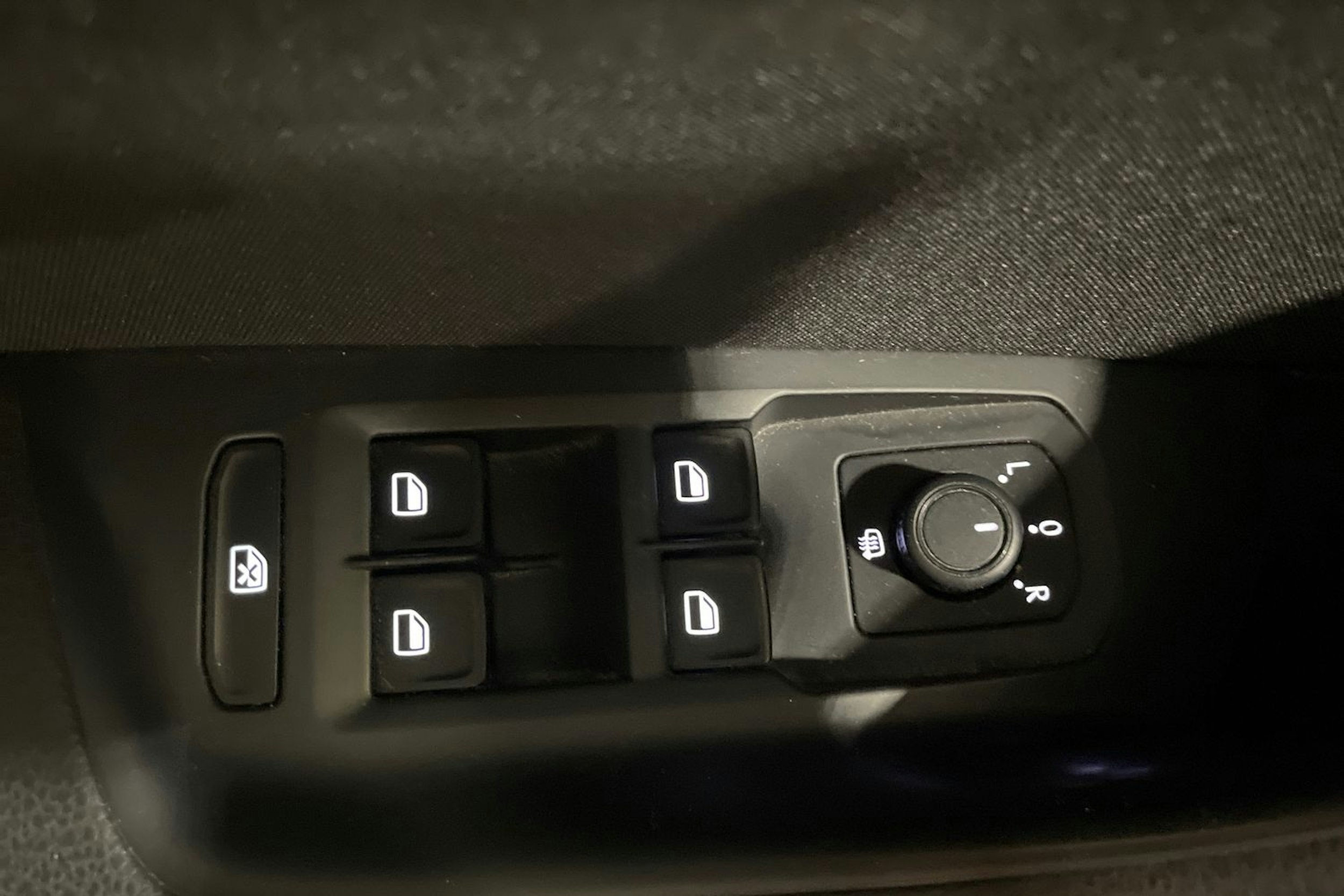 musta Volkswagen Passat 2015 kuva 19.
