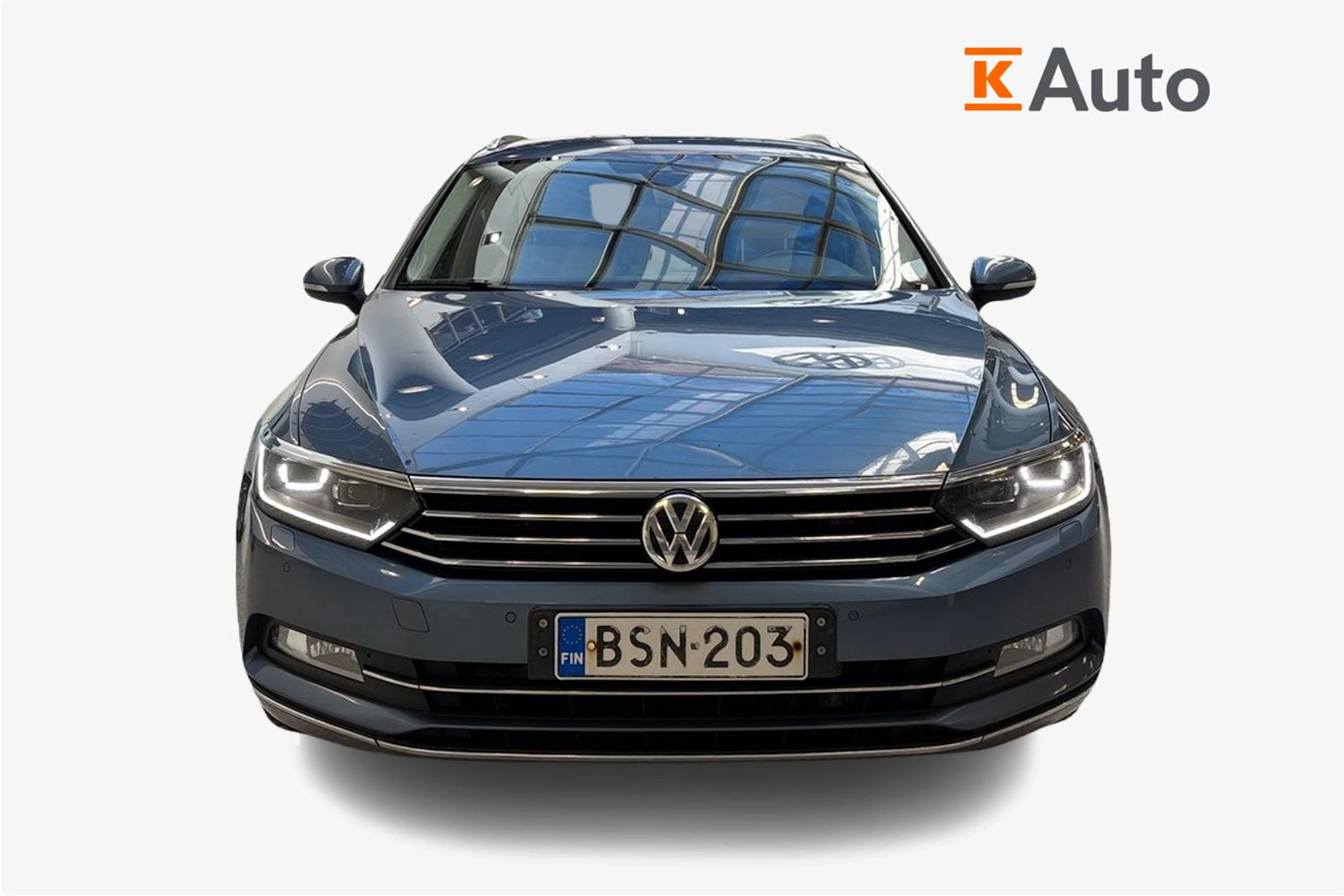 sininen Volkswagen Passat 2015 kuva 4.
