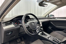 met. hopea Volkswagen Passat 2015 kuva 10.