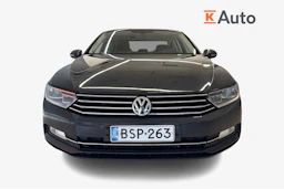 harmaa Volkswagen Passat 2015 kuva 4.