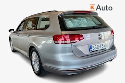 harmaa Volkswagen Passat 2015 kuva 2.