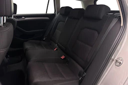 Harmaa Volkswagen PASSAT 2015 kuva 8.