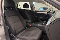 Harmaa Volkswagen PASSAT 2015 kuva 10.