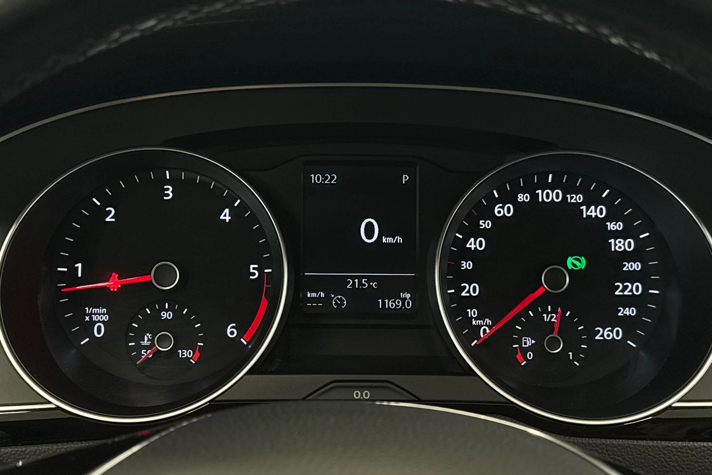 Harmaa Volkswagen PASSAT 2015 kuva 14.