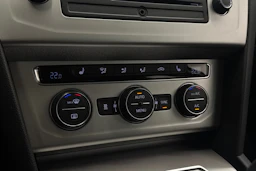 Harmaa Volkswagen PASSAT 2015 kuva 19.