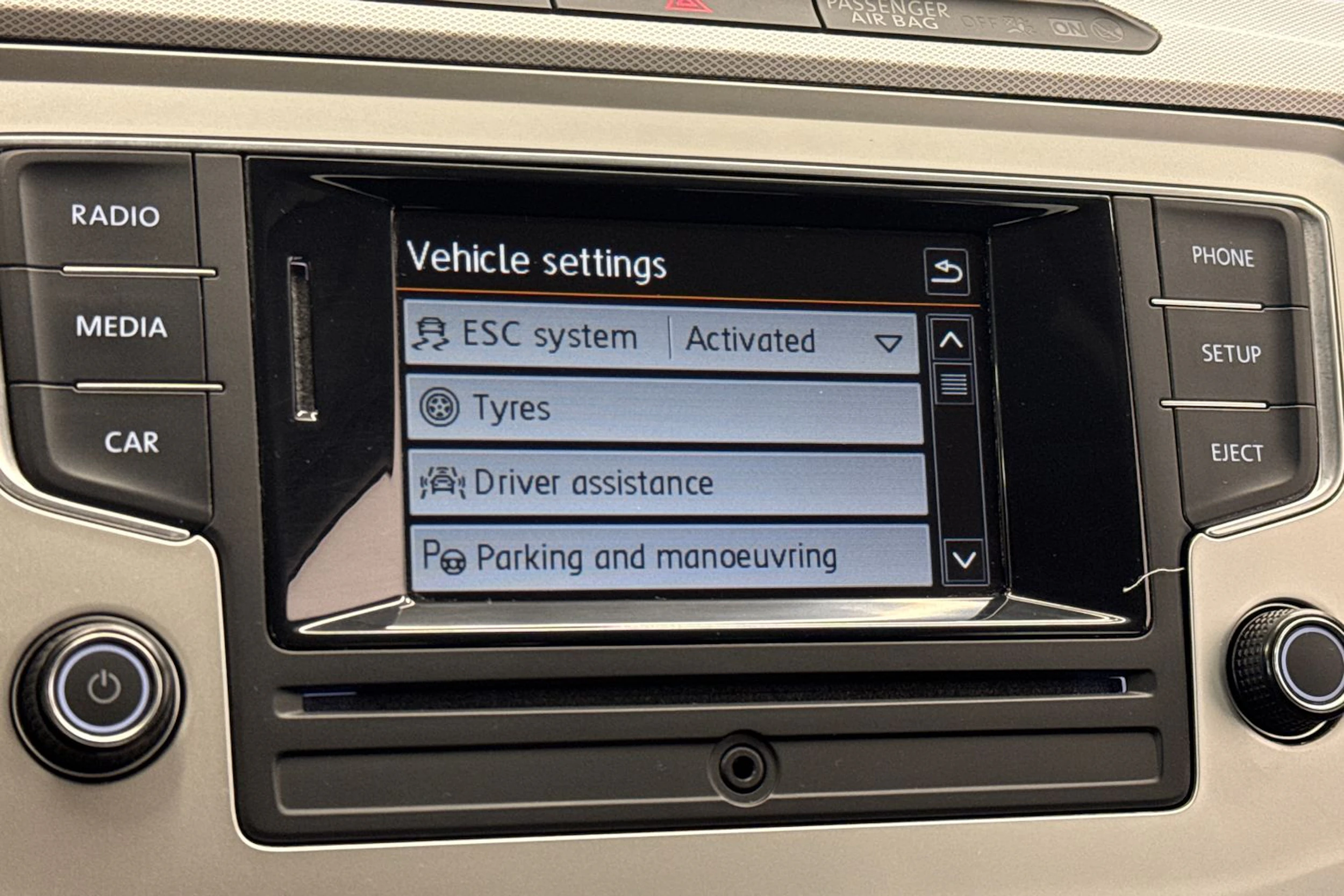 Harmaa Volkswagen PASSAT 2015 kuva 24.