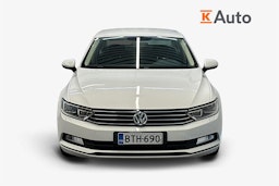 valkoinen Volkswagen Passat 2015 kuva 5.