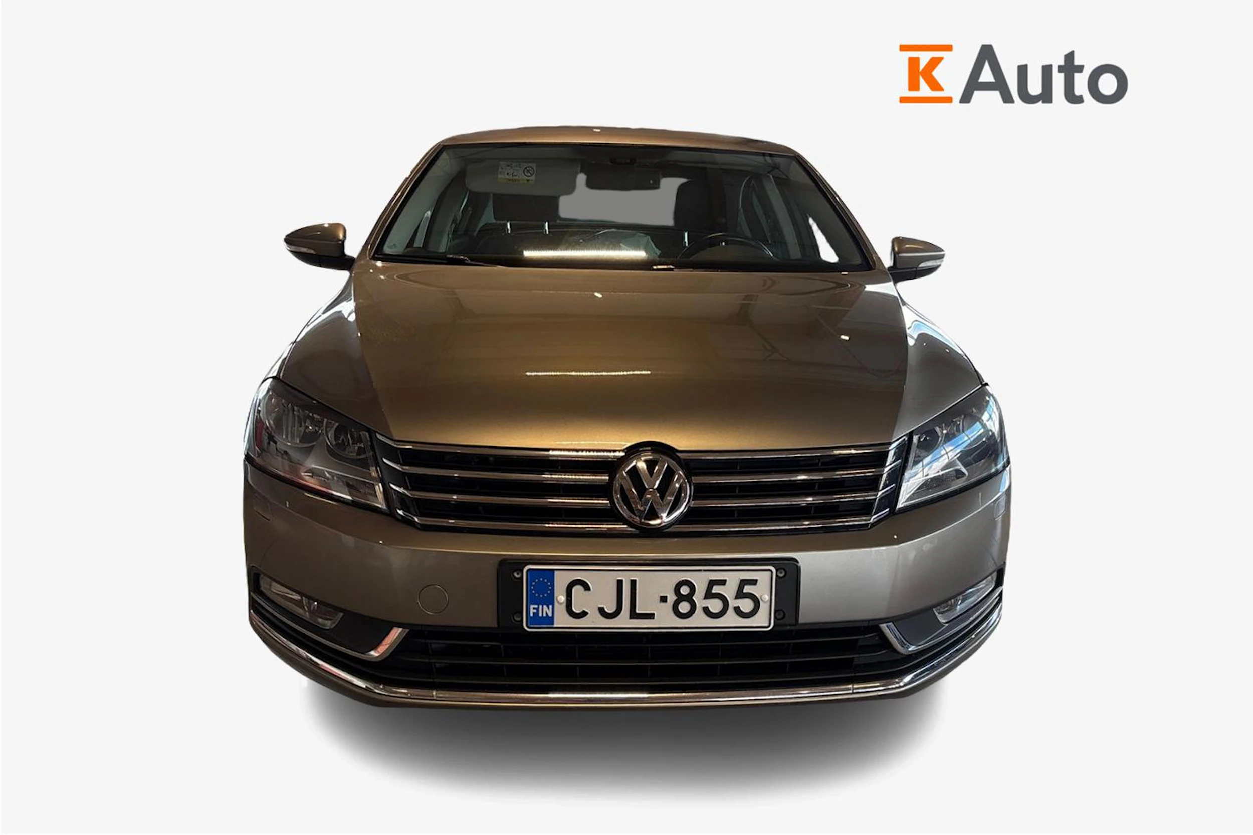 Ruskea (beige) Volkswagen PASSAT 2015 kuva 4.