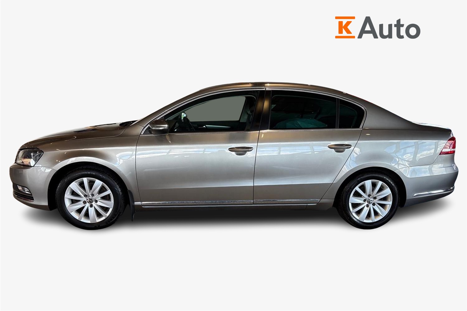 Volkswagen Passat 2015, photo 5/19