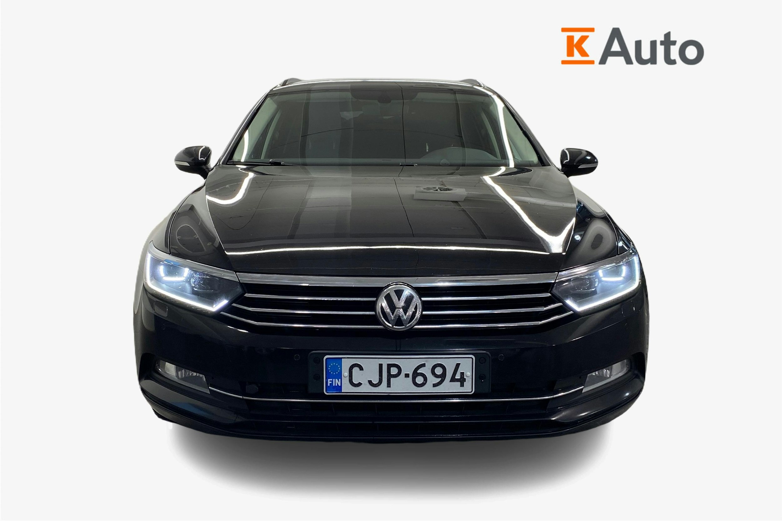 musta Volkswagen Passat 2015 kuva 5.