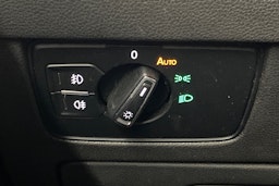 musta Volkswagen Passat 2015 kuva 20.