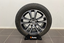 musta Volkswagen Passat 2015 kuva 22.