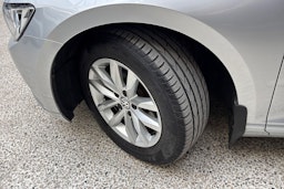 hopea Volkswagen Passat 2015 kuva 13.