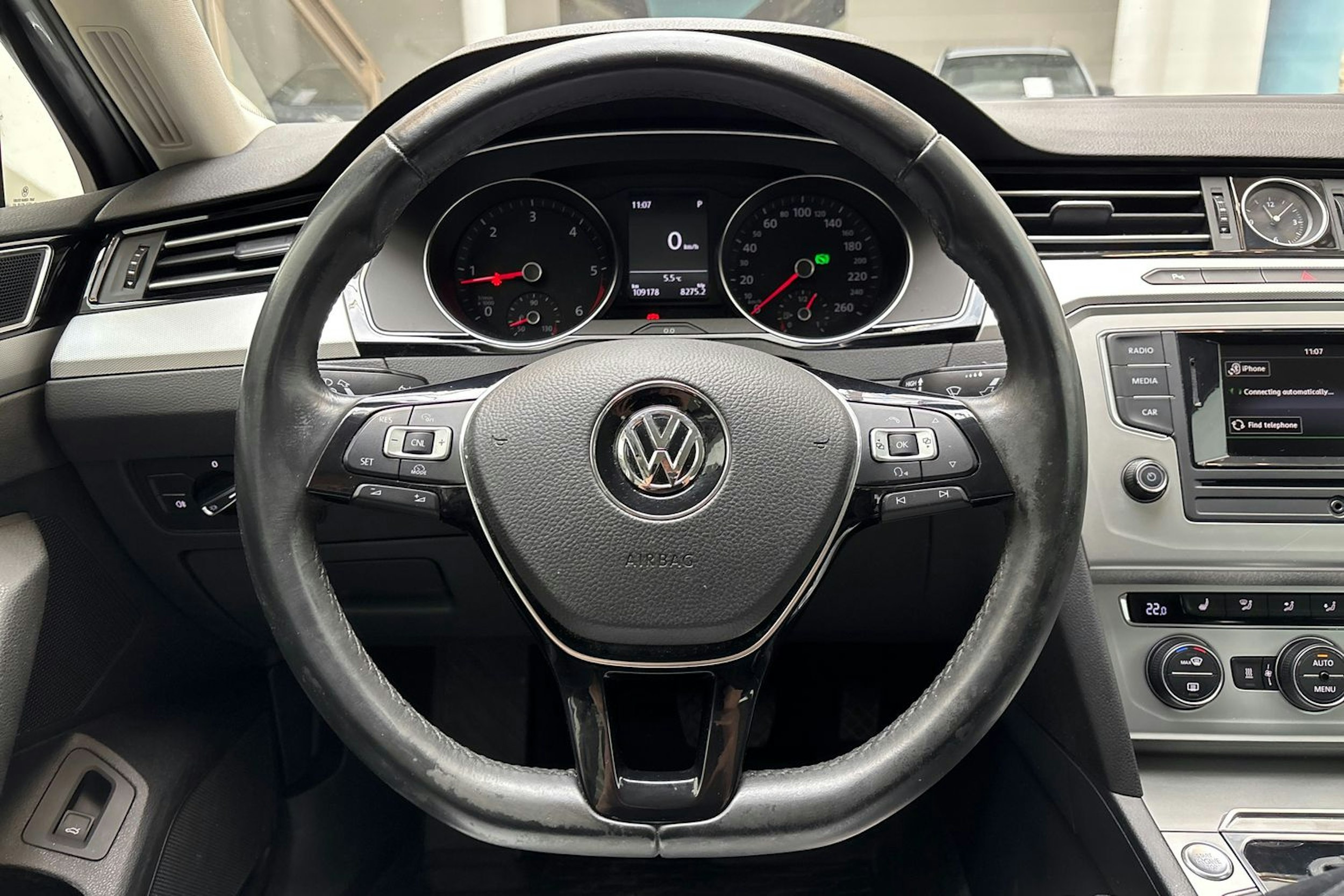 hopea Volkswagen Passat 2015 kuva 18.