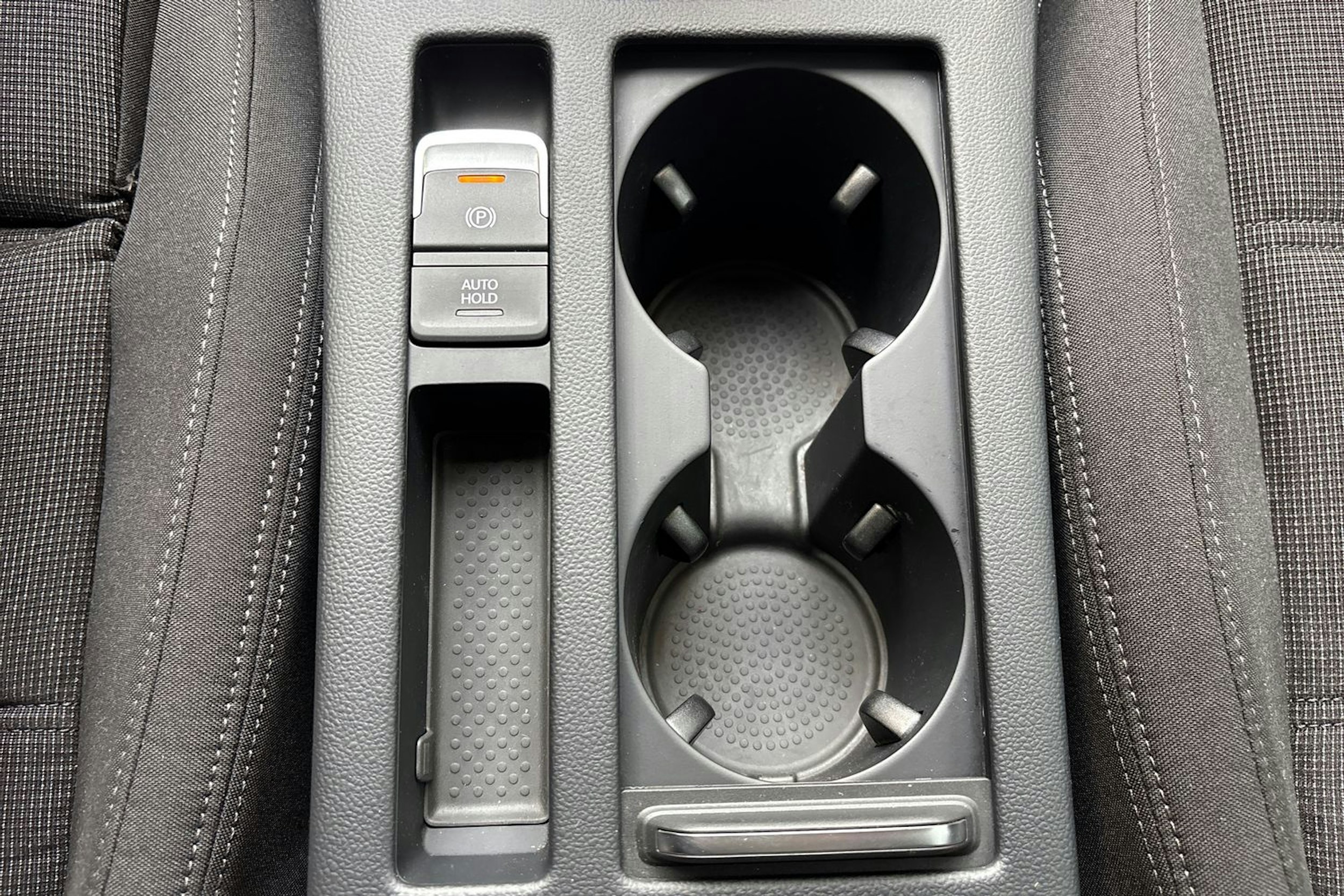 hopea Volkswagen Passat 2015 kuva 25.