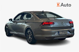 harmaa Volkswagen Passat 2015 kuva 2.