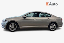 harmaa Volkswagen Passat 2015 kuva 5.