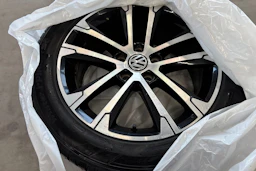 harmaa Volkswagen Passat 2015 kuva 19.