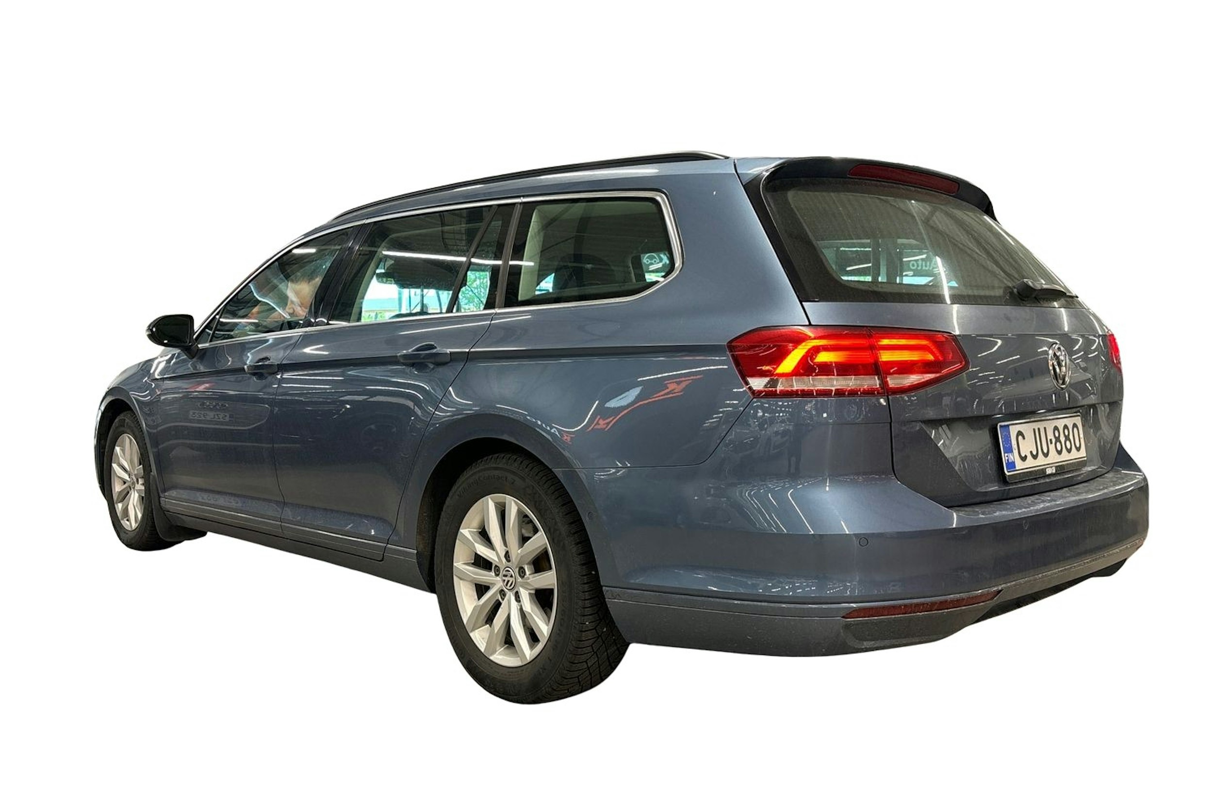 sininen Volkswagen Passat 2015 kuva 3.