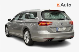 harmaa Volkswagen Passat 2015 kuva 2.