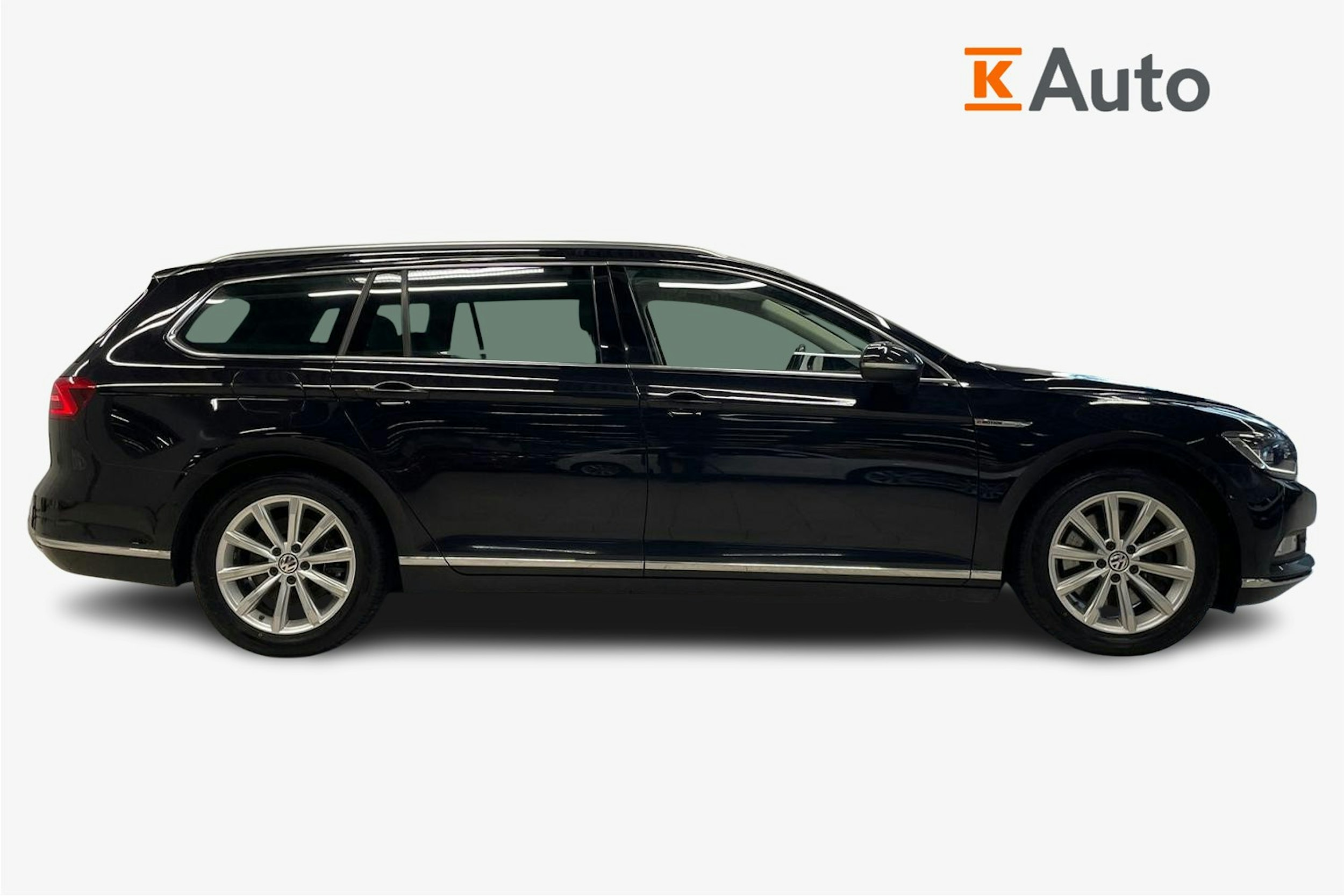 Musta Volkswagen PASSAT 2015 kuva 5.