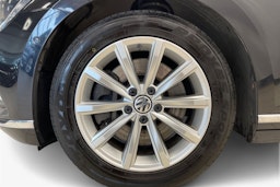 Musta Volkswagen PASSAT 2015 kuva 9.