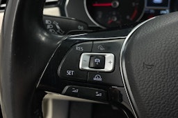 Musta Volkswagen PASSAT 2015 kuva 13.