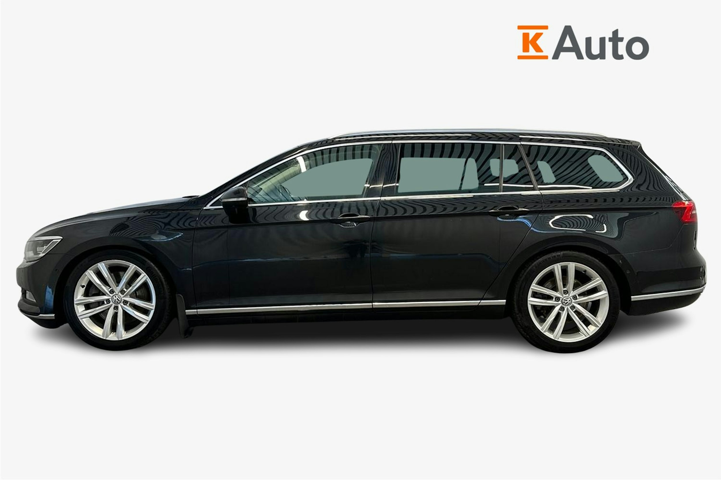 musta Volkswagen Passat 2015 kuva 5.