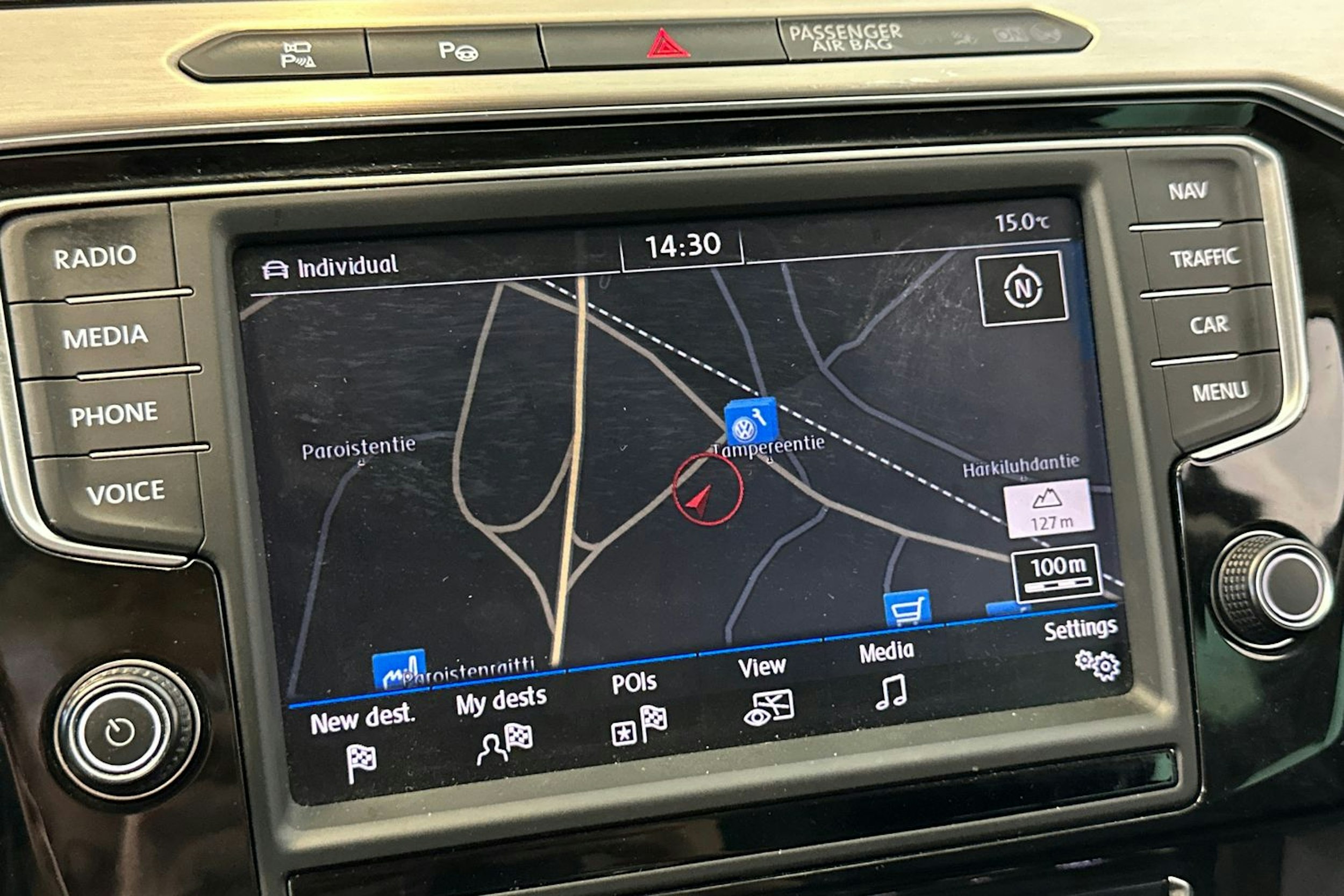 musta Volkswagen Passat 2015 kuva 26.