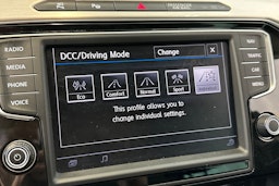 musta Volkswagen Passat 2015 kuva 27.