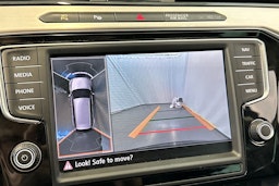 musta Volkswagen Passat 2015 kuva 28.