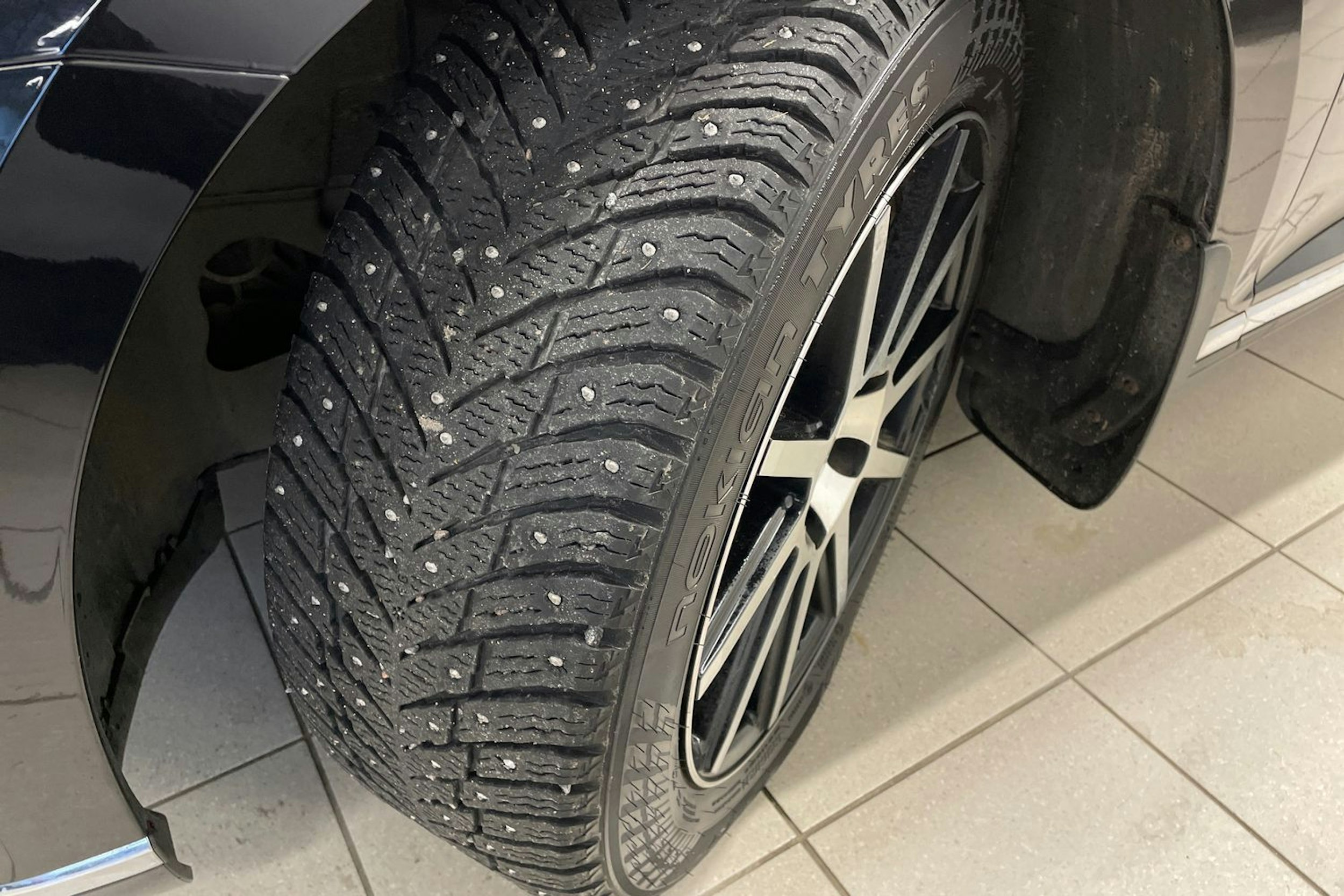 Musta Volkswagen PASSAT 2015 kuva 13.