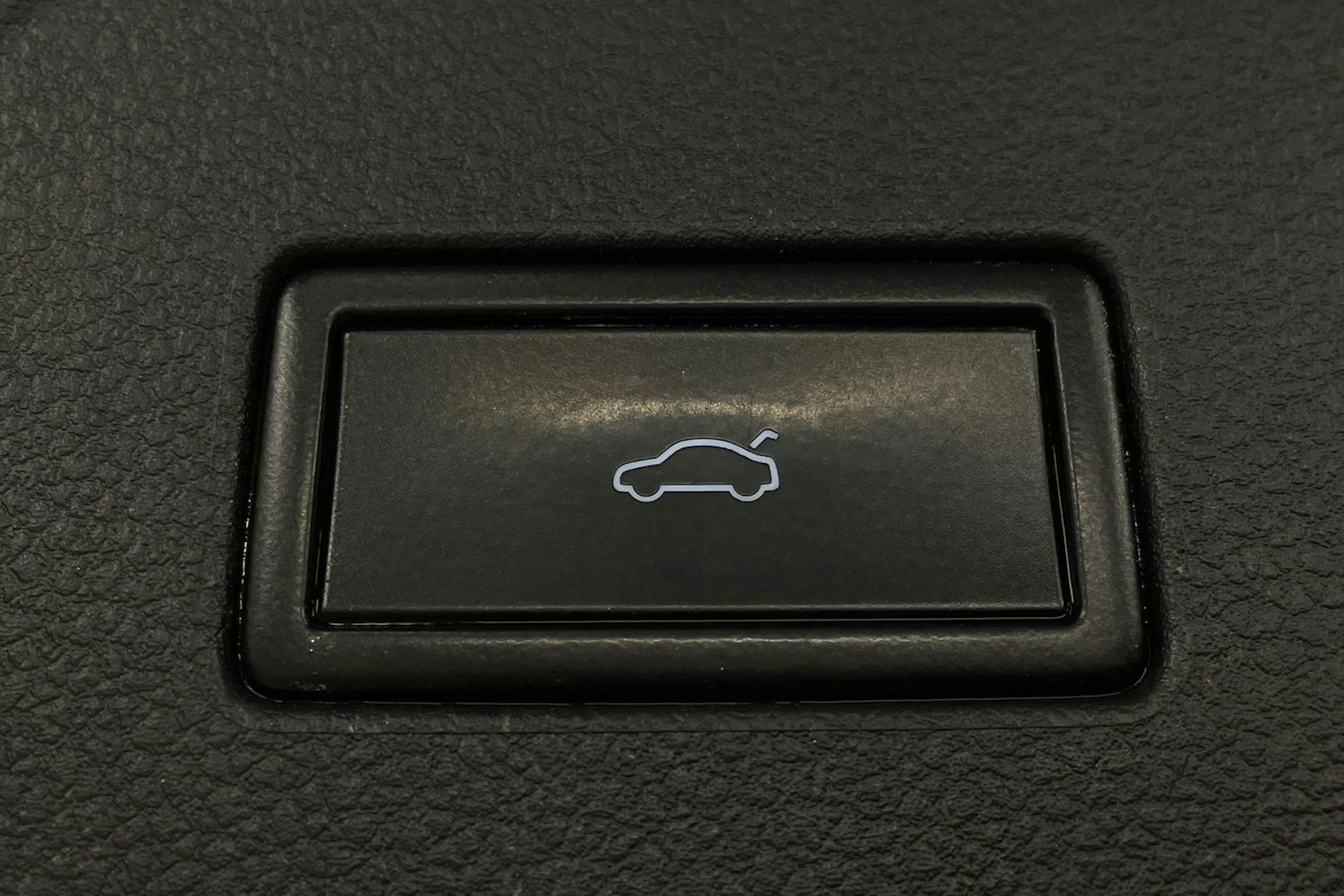 Musta Volkswagen PASSAT 2015 kuva 25.