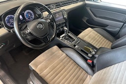 valkoinen Volkswagen Passat 2015 kuva 7.