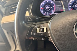 valkoinen Volkswagen Passat 2015 kuva 21.