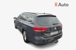 Harmaa Volkswagen PASSAT 2015 kuva 2.