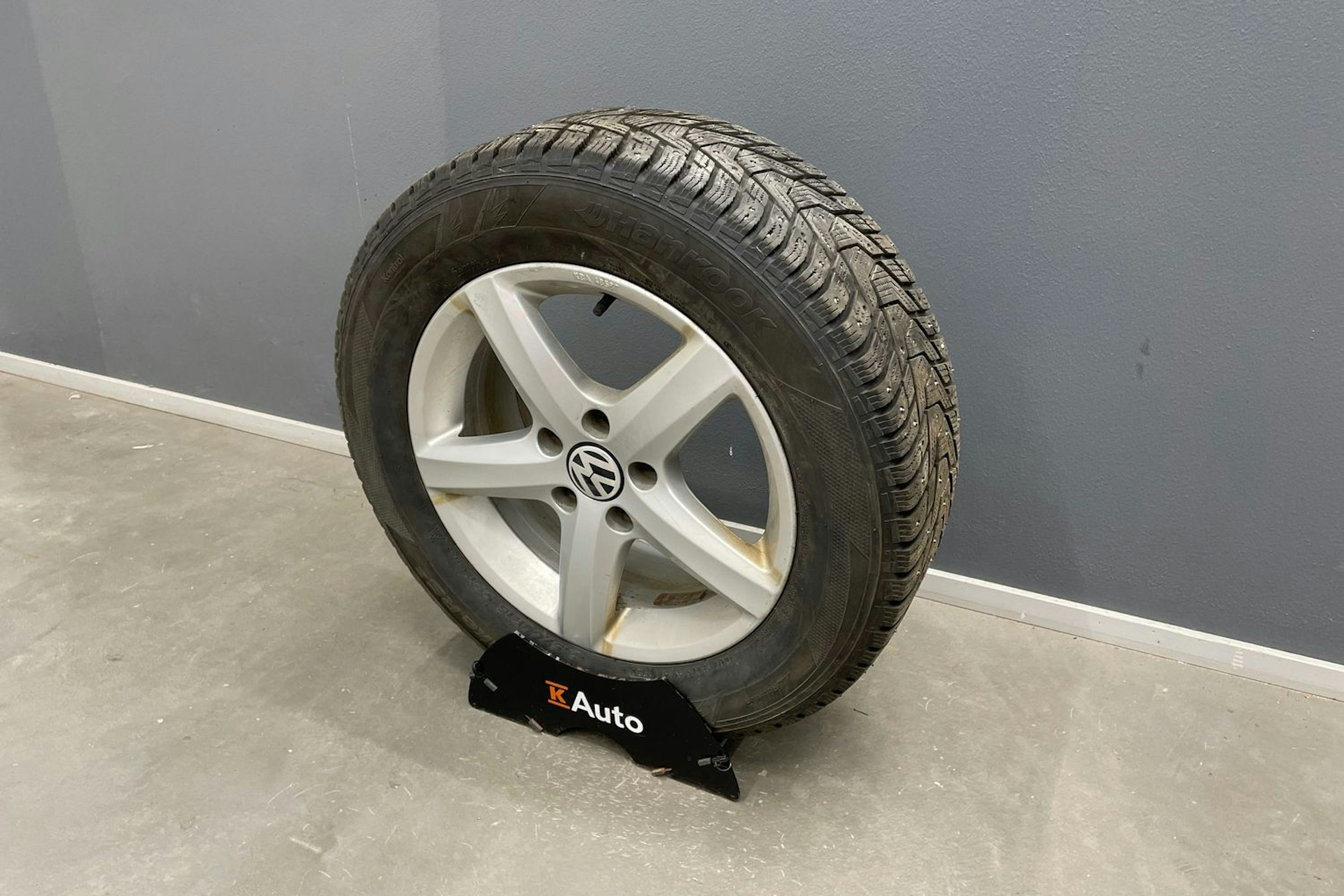 Harmaa Volkswagen PASSAT 2015 kuva 11.