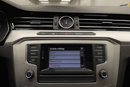 Harmaa Volkswagen PASSAT 2015 kuva 14.