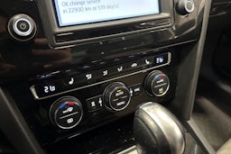 harmaa Volkswagen Passat 2015 kuva 29.