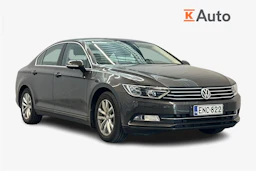 ruskea (beige) Volkswagen Passat 2015 kuva 1.