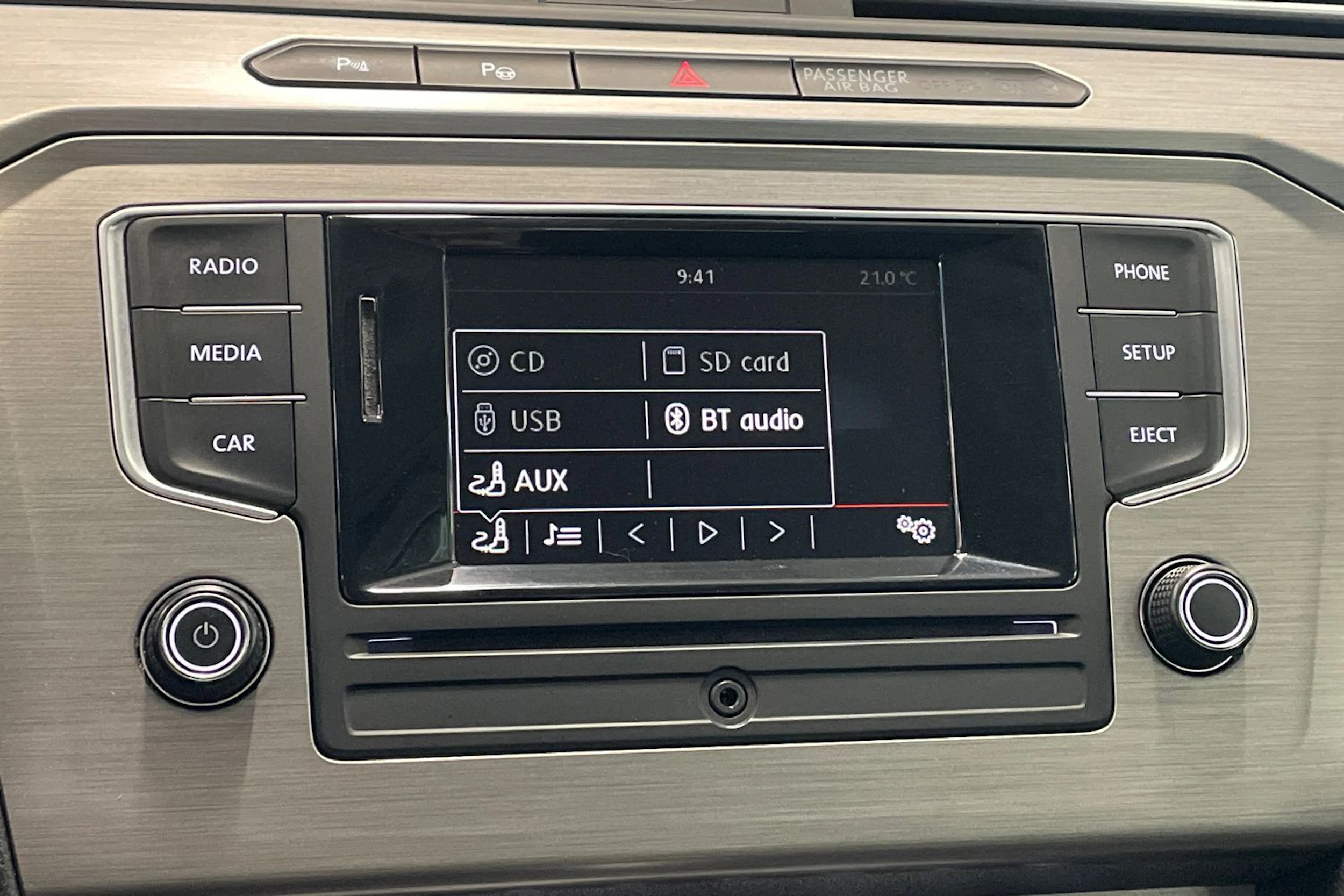 valkoinen Volkswagen Passat 2015 kuva 22.