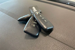 valkoinen Volkswagen Passat 2015 kuva 29.