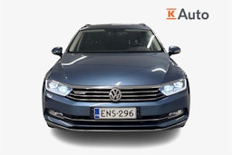 sininen Volkswagen Passat 2016 kuva 5.