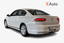valkoinen Volkswagen Passat 2016 kuva 2.
