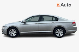 harmaa Volkswagen Passat 2015 kuva 7.