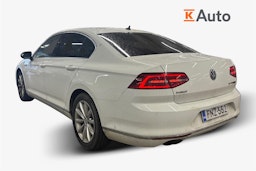 valkoinen Volkswagen Passat 2015 kuva 2.