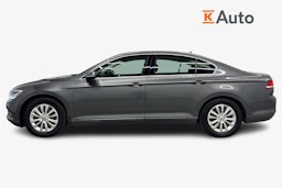 harmaa Volkswagen Passat 2015 kuva 6.